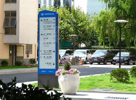 武夷山哪些因素影响宣传栏的制作？